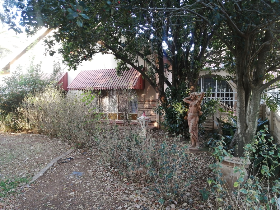 4 Bedroom Property for Sale in Vaal Park North West